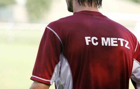 FC Metz. Le transfert de Kiliann Sildillia de Fribourg au PSV rapporte aux Grenats