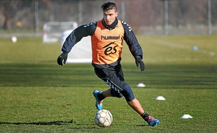 L'attaquant Sebastian Ribas, prêté par le Genoa, à l'entraînement jeudi.