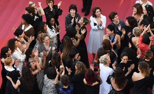 A Cannes, le 12 mai 2018, des femmes actrices, réalisatrices et productrices se sont mobilisées pour promouvoir la place des femmes dans le cinéma.