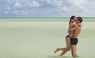 Un couple est resté «coincé» en faisant l'amour dans l'eau