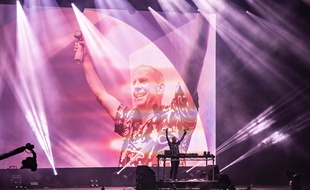 Le DJ Fatboy Slim sur scène à l'Isle of Wight Festival en juin 2019