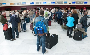 Merignac, 23 avril 2012. - Aeroport de Bordeaux Merignac. - Photo : Sebastien Ortola