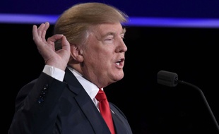 Donald Trump lors du débat présidentiel du 19 octobre 2016 à Las Vegas.
