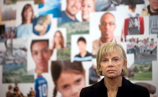 La députée de Seine-Saint-Denis et secrétaire nationale chargée des Collectivités au Parti Socialiste (PS), Elisabeth Guigou, le 16 novembre 2009 à Paris.