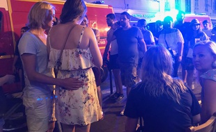 Juste avant le coup de sifflet final, la panique a envahi le cours Saleya de Nice, provoquant quelques blessés légers.