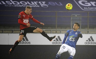 Adrien Truffert a dynamisé le couloir gauche à son entrée à la pause.