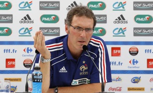 Laurent Blanc lors d'une conférence de presse, le 9 août 2010.