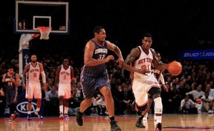 Les Chicago Bulls ont largement dominé Detroit 92 à 68, tandis que les New York Nicks ont obtenu contre Charlotte une deuxième victoire consécutive (91-87) malgré un excellent Boris Diaw, lundi soir en NBA.