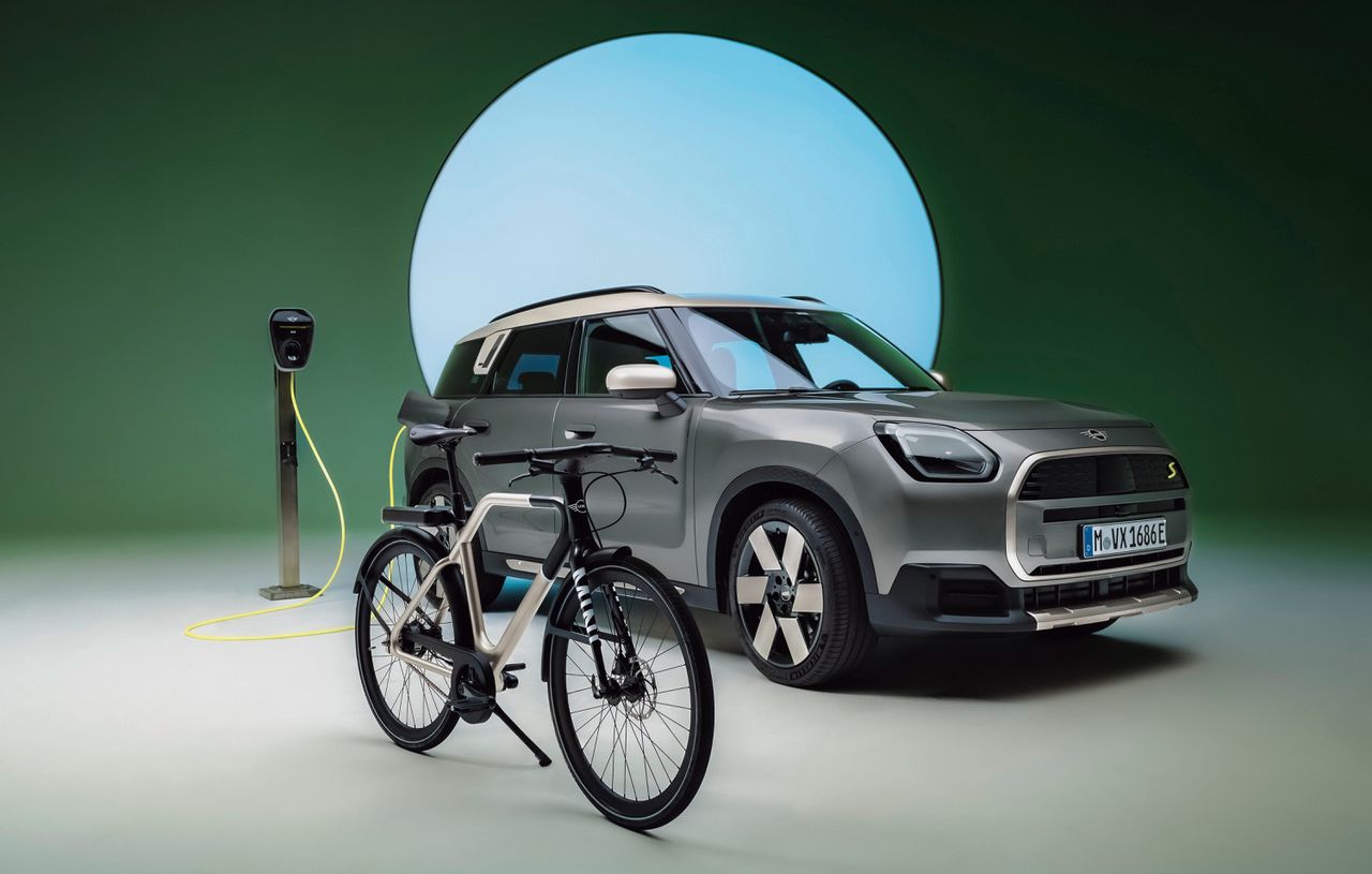 Mini vélo à assistance électrique hotsell