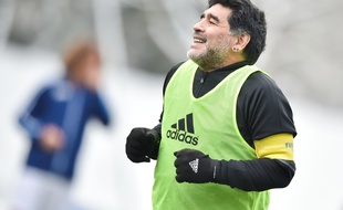 De frasque en frasque, Diego Maradona a (presque) toujours su rebondir.
