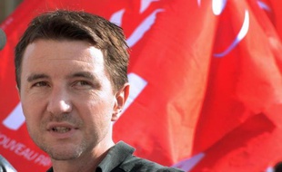 Olivier Besancenot reprend du service en politique et sera tête de liste pour le Nouveau Parti Anticapitaliste (NPA) aux élections européennes en Ile-de-France. Ici, le 20 juin 2013 à Paris