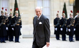Le ministre des Affaires étrangères, Laurent Fabius, le 1er février 2016 à l'Elysée