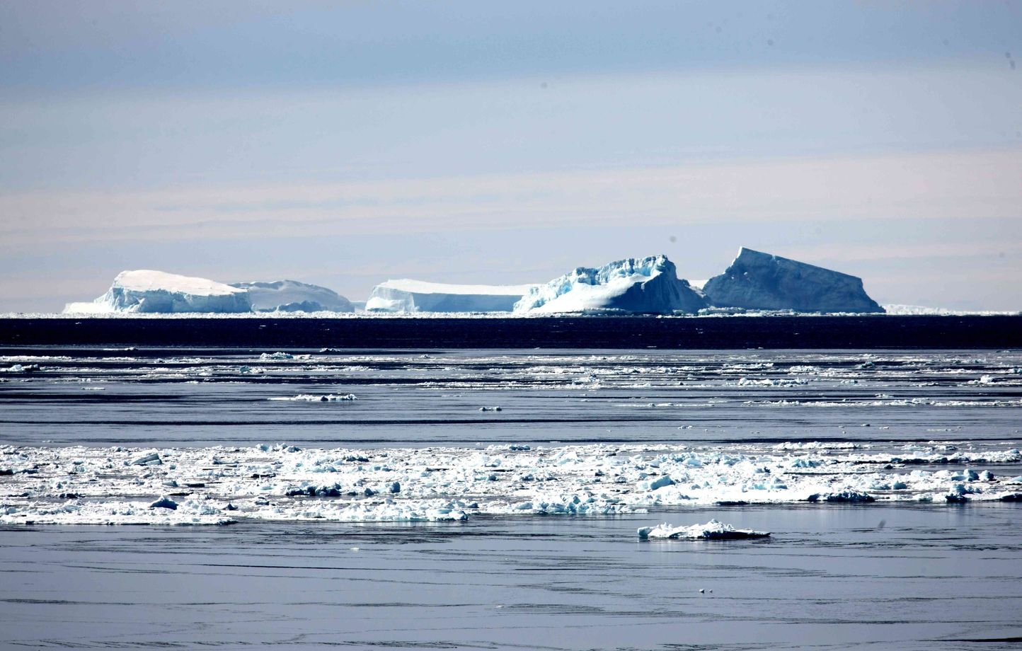 Un iceberg en Antarctique (illustration).