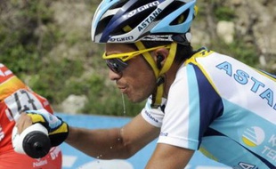 Les Italiens Danilo Di Luca et Riccardo Ricco ont enflammé la 7e étape du Giro remportée vendredi sur les hauteurs de Pescocostanzo, dans les Abruzzes, par leur compatriote Gabriele Bosisio.