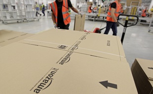 Une plateforme Amazon, ici à Lauwin-Planque (Nord), en novembre 2013.