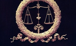 Thierry Villetard, l'un des suspects du meurtre de Joanna Parrish commis en 1990 dans l'Yonne, a été condamné à vingt ans de réclusion criminelle mercredi par les assises de l'Hérault pour le viol en mars 2010 de sa belle-fille de 14 ans.