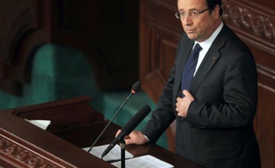 François Hollande à l'Assemblée tunisienne le 5 juillet 2012.