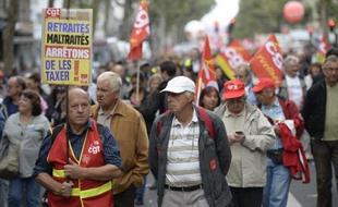 Pour accroître la pression sur les députés qui examineront la réforme des retraites, la CGT, FO, la FSU et Solidaires ont annoncé de nouvelles mobilisations qui s'annoncent plutôt modestes alors que les dés sont quasiment jetés.