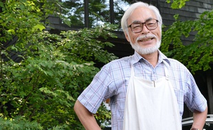 Hayao Miyazaki, devant son studio de Koganei, à Tokyo, le 10 juillet 2013.