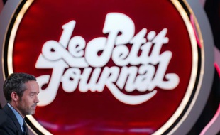 Le "Petit Journal", dont la dernière émission présentée par Yann Barthès a lieu jeudi soir, a marqué les écrans par des séquences à l'humour décapant, des commentaires pince sans-rire ou des reportages très originaux