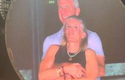 Le PDG d’Astronomer se fait capter avec sa maîtresse durant un concert de C…