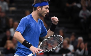 Vainqueur de Dimitrov, Moutet retrouvera Djokovic sur sa route au prochain tour du tournoi de Paris-Bercy.