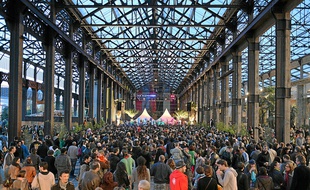 Le bal a lieu aux Machines (comme ici au Printemps des Nefs 2013).