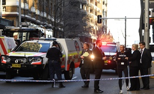 Un homme a attaqué plusieurs personnes au couteau, blessant une femme, dans le centre de Sydney, en Australie, le 13 août 2019.