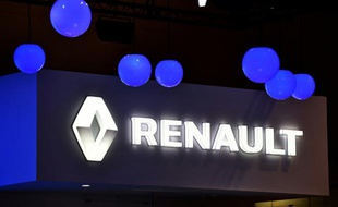 Le logo de Renault au Tokyo Motor Show le 28 octobre 2015