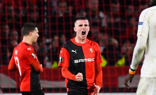 Le milieu de terrain du Stade Rennais Benjamin Bourigeaud, ici lors du match de Ligue Europa face à Cluj.