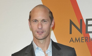 Alexander Skarsgard a passé un mauvais Thanksgiving...