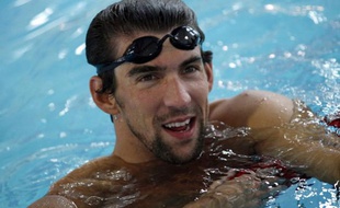 Le nageur américain Michael Phelps, lors d'un entraînement à New-York, le 27 septembre 2011.