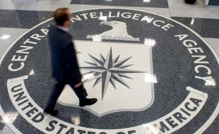 Le logo de la CIA au siège de Langley, le 14 août 2008