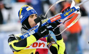 Le biathlète Martin Fourcade, lors de l'épreuve de Coupe du monde d'Ostersund, le 2 décembre 2012.