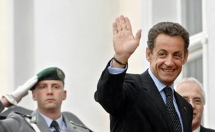 Le président Nicolas Sarkozy a annoncé lundi, en visite en Allemagne, qu'il ferait part de sa décision concernant les régimes spéciaux de retraite "le 18 septembre", date à laquelle il doit prononcer un discours devant les journalistes spécialisés.