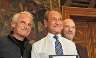 Delanoë s'engage à réduire les émissions.