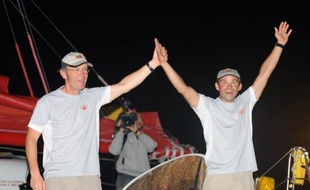 Le départ de la Transat (en double) Jacques Vabre vers Puerto Limon (Costa Rica), initialement prévu dimanche, a été reporté à mercredi au plus tôt en raison de mauvaises conditions météo sur l'Atlantique nord, a annoncé le directeur de course Jean Maurel.