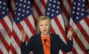 A quelques jours de la fin des primaires, Hillary Clinton a prononcé un discours au vitriol contre Donald Trump.