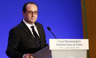 Francois Hollande au dîner du Crif à Paris le 23 février 2015
