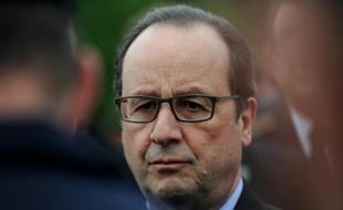Le président François Hollande à Romorantin-Lanthenay (Loir-et-Cher), le 4 juin 2016