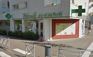 La pharmacie visée par le casse-bélier dans la nuit de dimanche à lundi à Orvault.