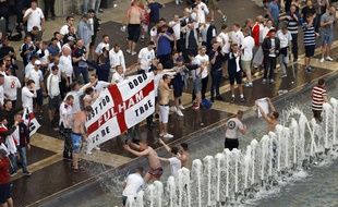 Des supporters de l'Angleterre à Lille, le 16 juin 2016.