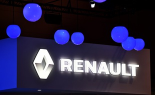 Le stand Renault au salon de l'automobile de Tokyo au Japon, en octobre 2015.