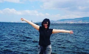 Rana Ahmad (Twitter)