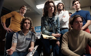 Austin P. MCKenzie, Britt Irvin et Matt Ellis dans la série «When We Rise».