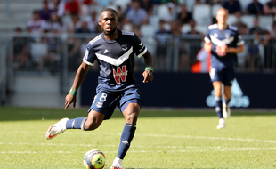Jean Onana, le milieu de terrain des Girondins de Bordeaux.