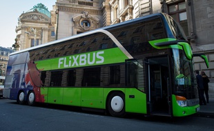 La société Flixbus assure début 2016 une trentaine de lignes en France