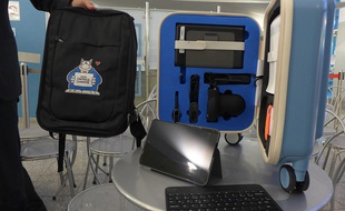 «Mon cartable connecté» et sa valise ont un coût de fabrication de 2.000 euros.