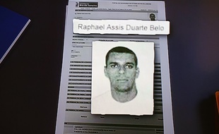 La police de Rio a affirmé avoir identifié quatre personnes et lancé un mandat d’arrêt à leur encontre.
