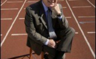 La procureure de la République, Christine Forey, a requis vendredi une peine de six mois d'emprisonnement avec sursis et 35.000 euros d'amende à l'encontre du président du Comité national olympique et sportif français (CNOSF), Henri Sérandour, poursuivi pour prise illégale d'intérêt.